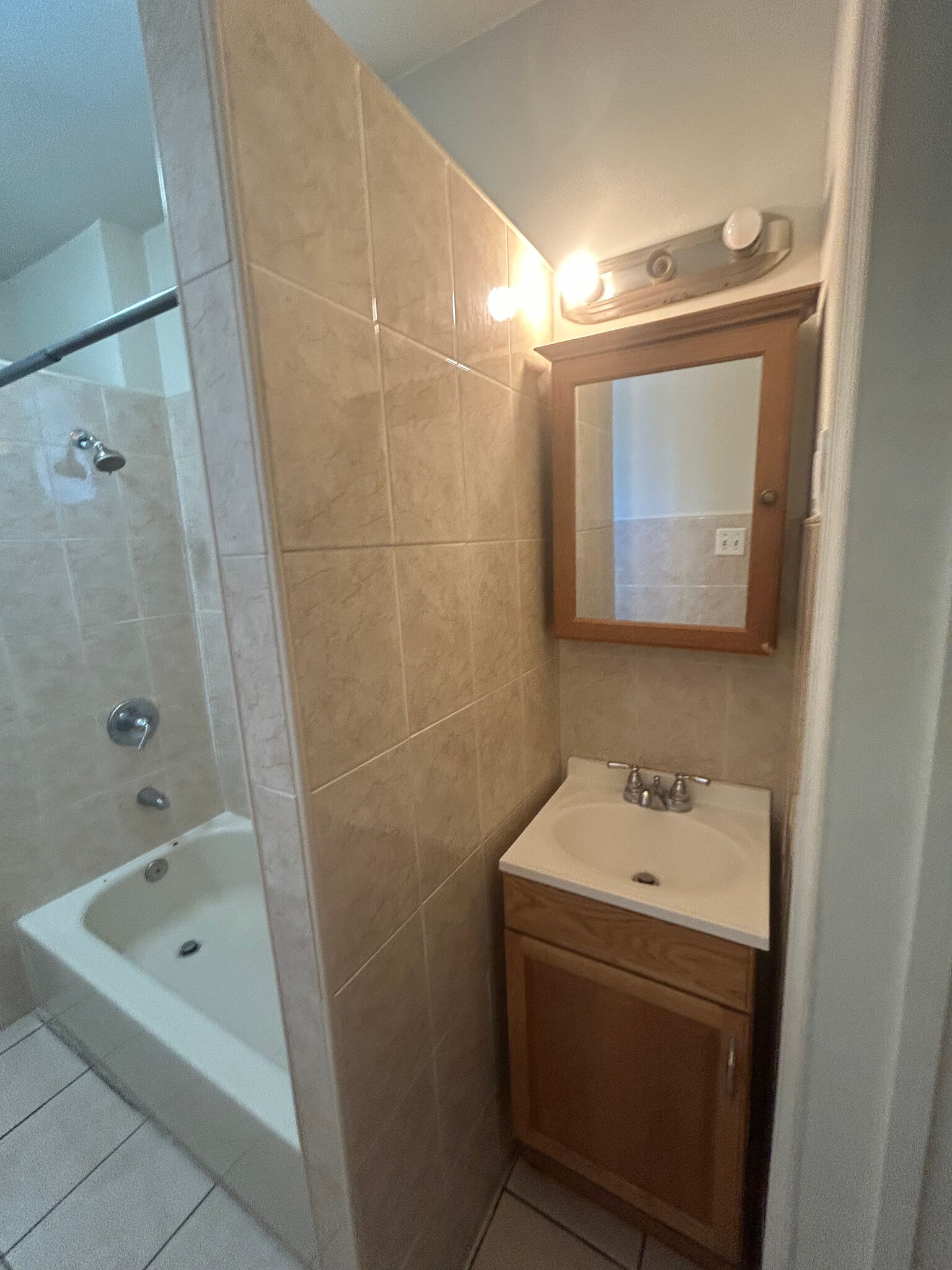 Building Photo - 1628 N 52nd St