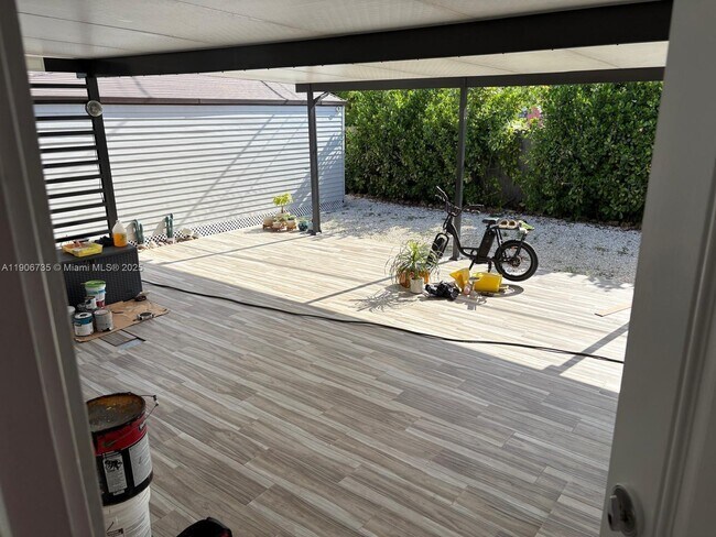 Building Photo - 13847 Jackson St