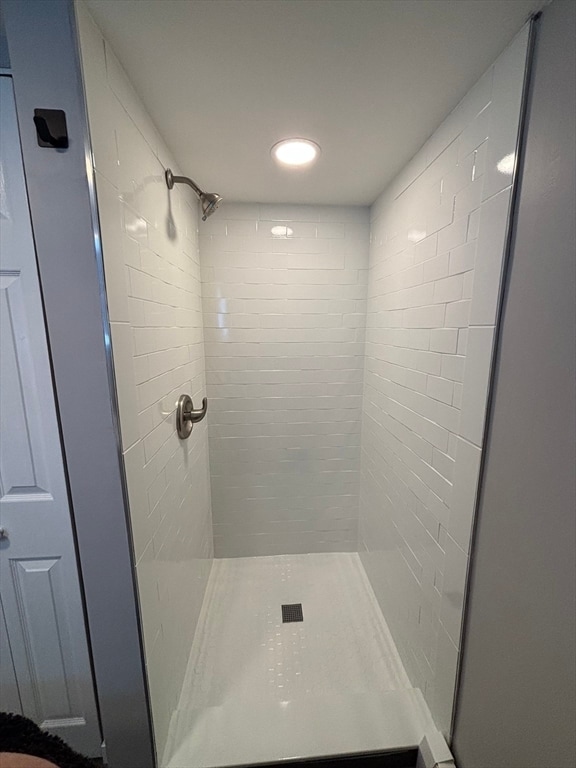 Building Photo - 4090 Mendon Rd