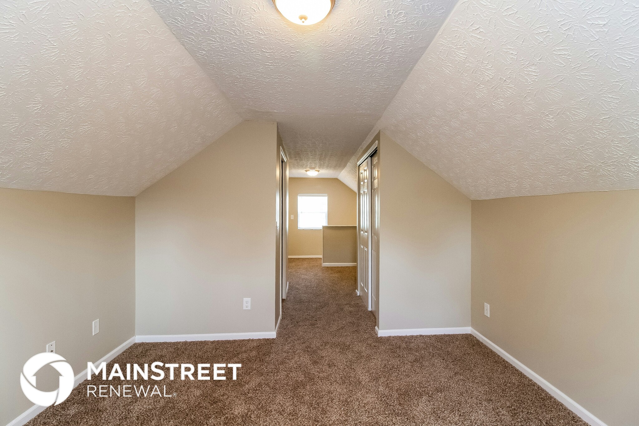 Building Photo - 5080 Dimson Dr N