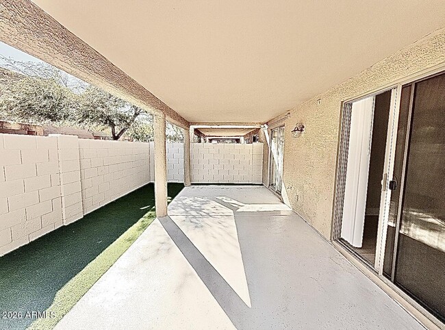 Building Photo - 15677 N 29th St