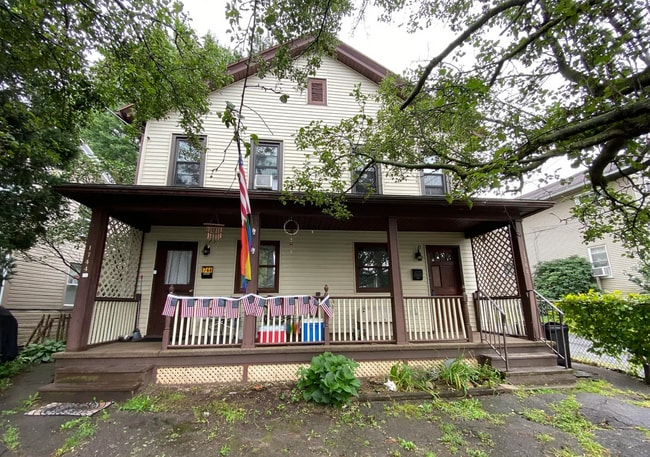 Building Photo - 1742-1744-1744 Wayne Ave