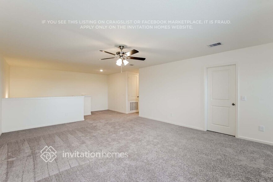 Building Photo - 27210 Clear Breeze Drive