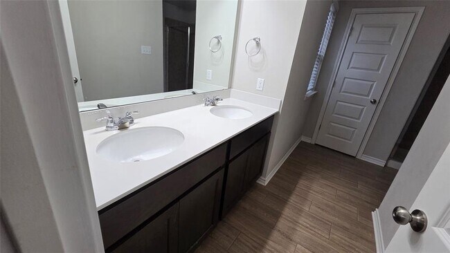 Building Photo - 232 Syrah Ct