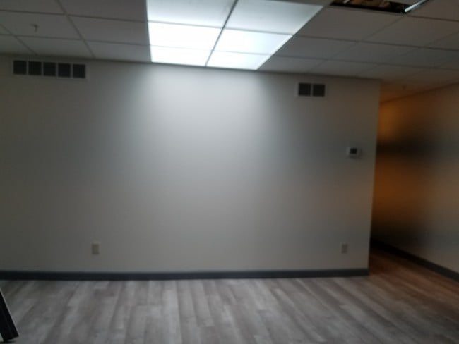 Building Photo - 115 W North St