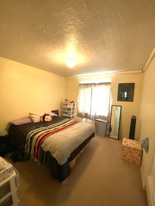 Building Photo - 1-Bedroom Apartment in Nampa