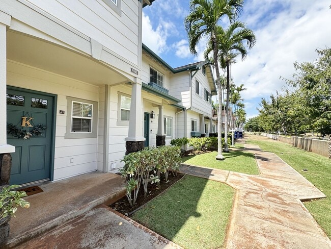 Building Photo - Pet Friendly Ewa Beach Townhouse with Cent...