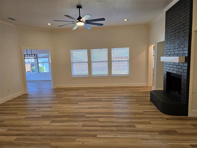 Building Photo - 1097 Springhill Dr