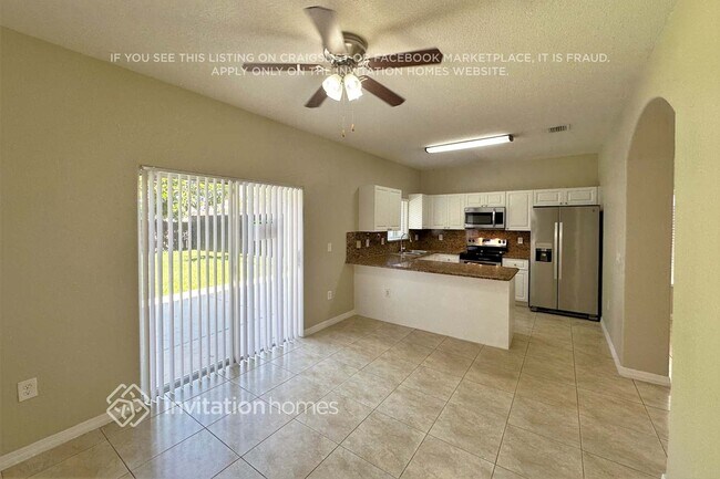 Building Photo - 4633 SW 164th Ct