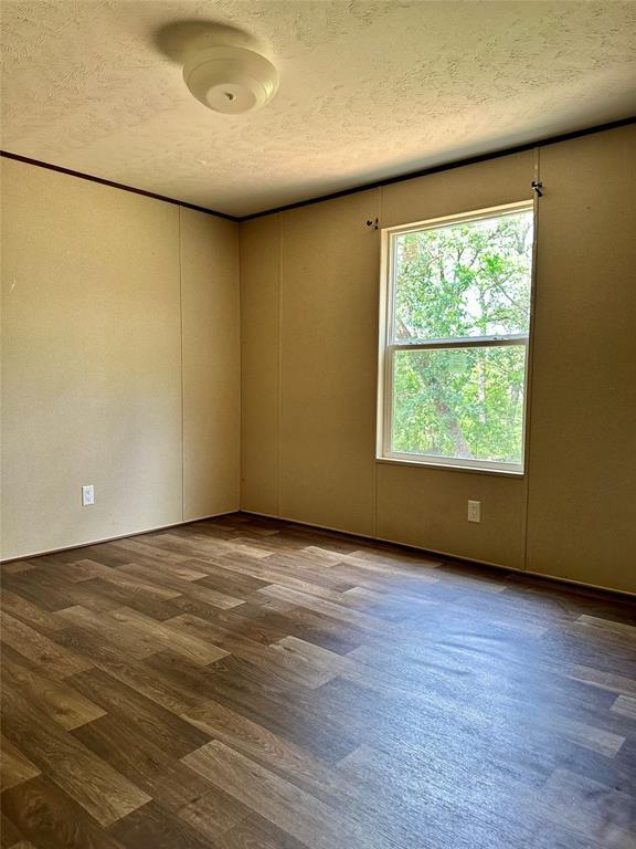 Building Photo - 104 Shoshoni Dr