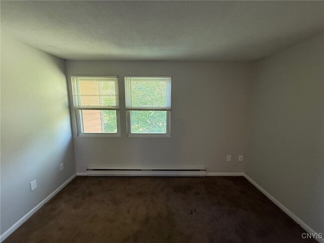 Building Photo - 504 Village Blvd N