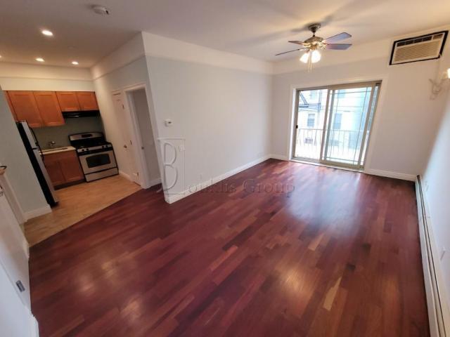 Primary Photo - 1 bedroom in ASTORIA NY 11105