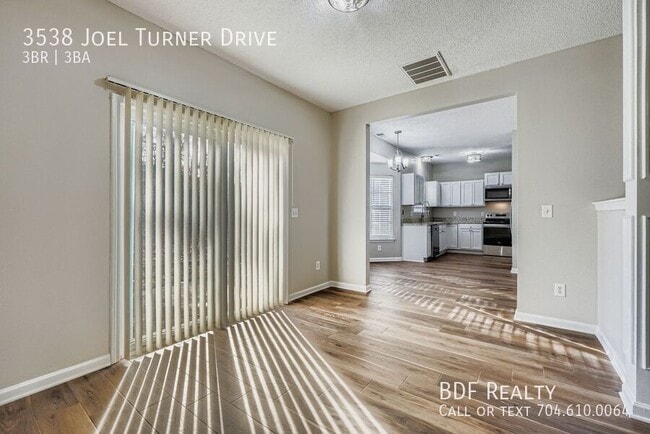 Building Photo - 3538 Joel Turner Dr