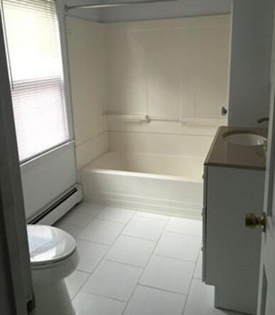 Building Photo - 37 Fairmont St