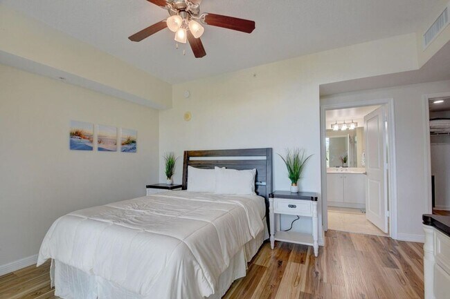 Building Photo - 350 N Federal Hwy