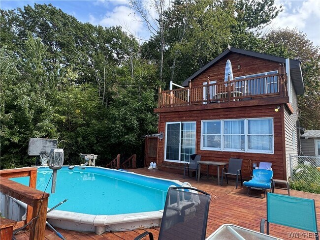 Building Photo - 6474 Hamilton Dr