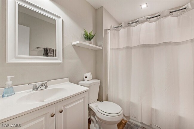 Building Photo - 5314 Treetops Dr