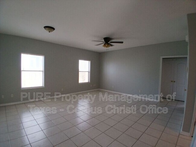 Building Photo - 14006 Fortuna Bay Dr