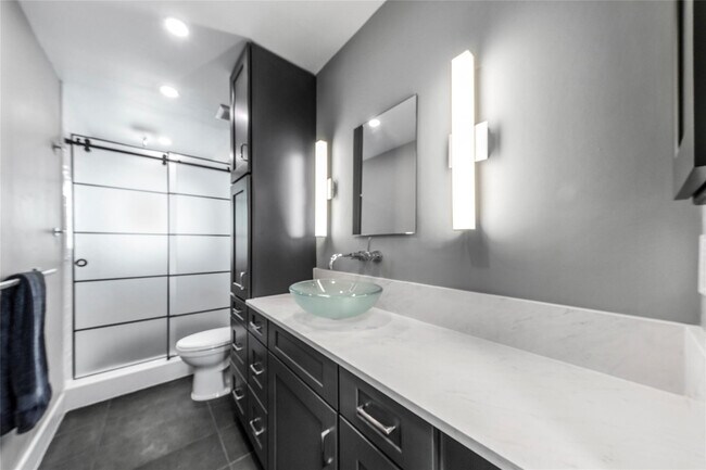 Building Photo - 3140 Calle Largo Dr