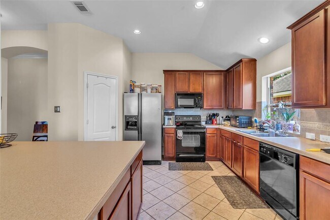 Building Photo - 10711 Gilford Crest Dr