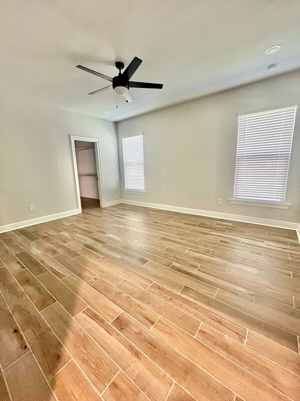 Building Photo - 45 Hydrangea Blvd