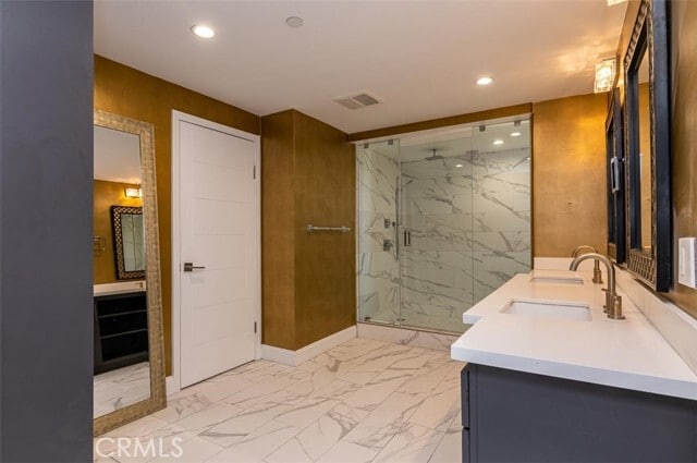 Building Photo - 345 Pioneer Dr