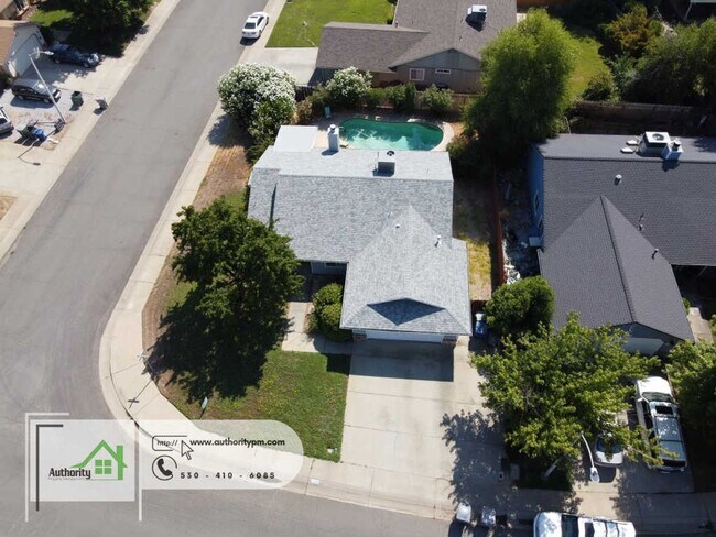 Building Photo - 1729 Marigold Way