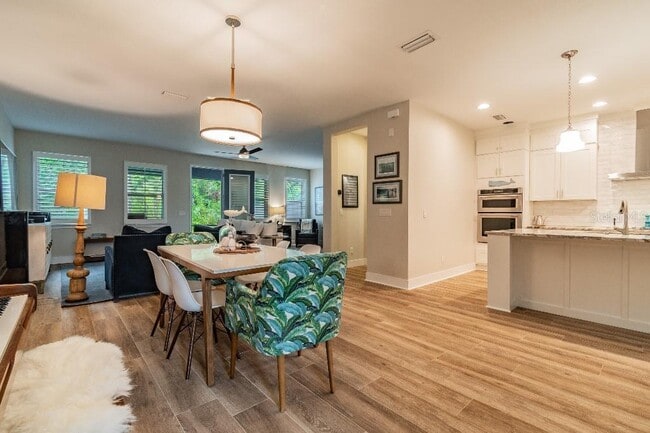 Building Photo - 4528 Chinkapin Dr