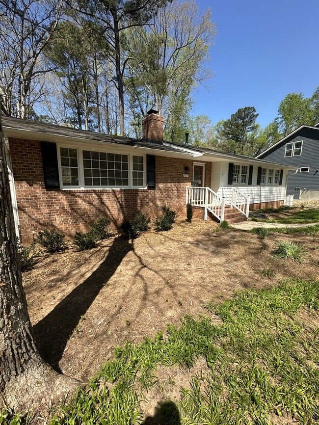 Building Photo - 5317 Coronado Dr