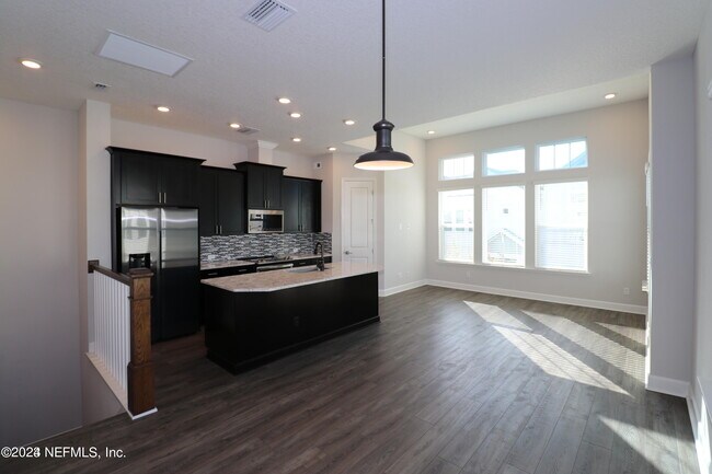 Building Photo - 11480 Gully Ct
