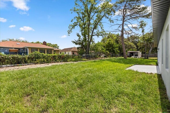 Building Photo - 4345 SW 143rd Ln Rd
