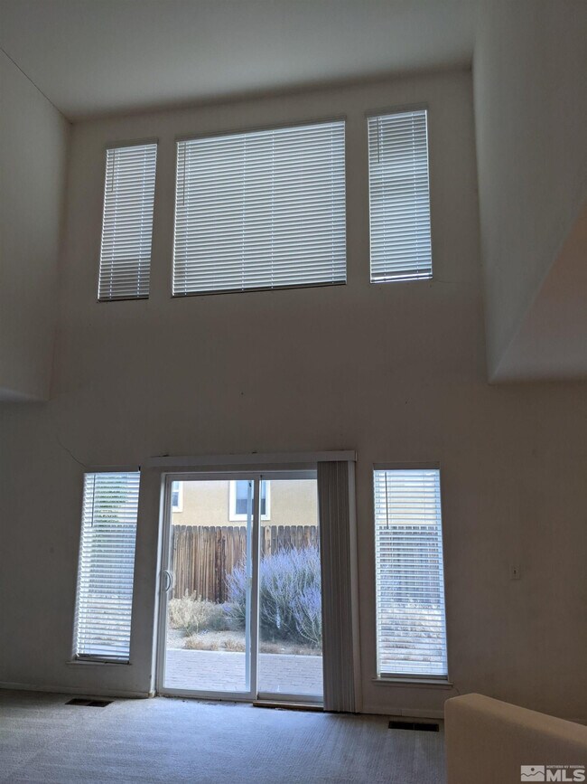 Building Photo - 3202 Bentgrass Dr