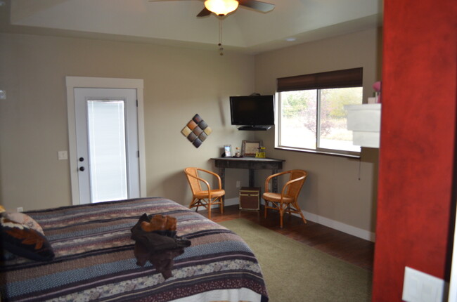 Building Photo - Great Home Coming Available