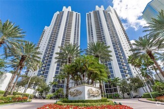 Building Photo - 19111 Collins Ave