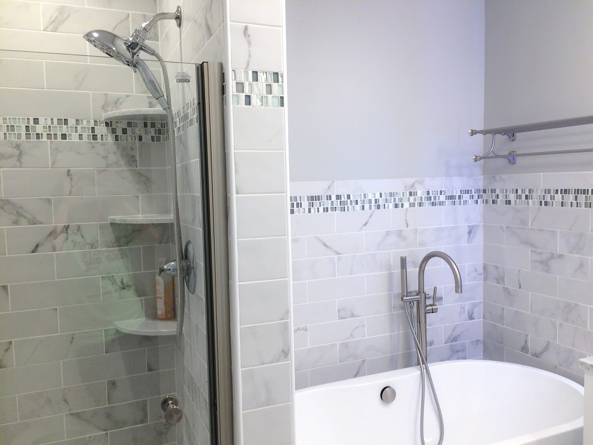 Master bath - 1103 Roseberry Ct