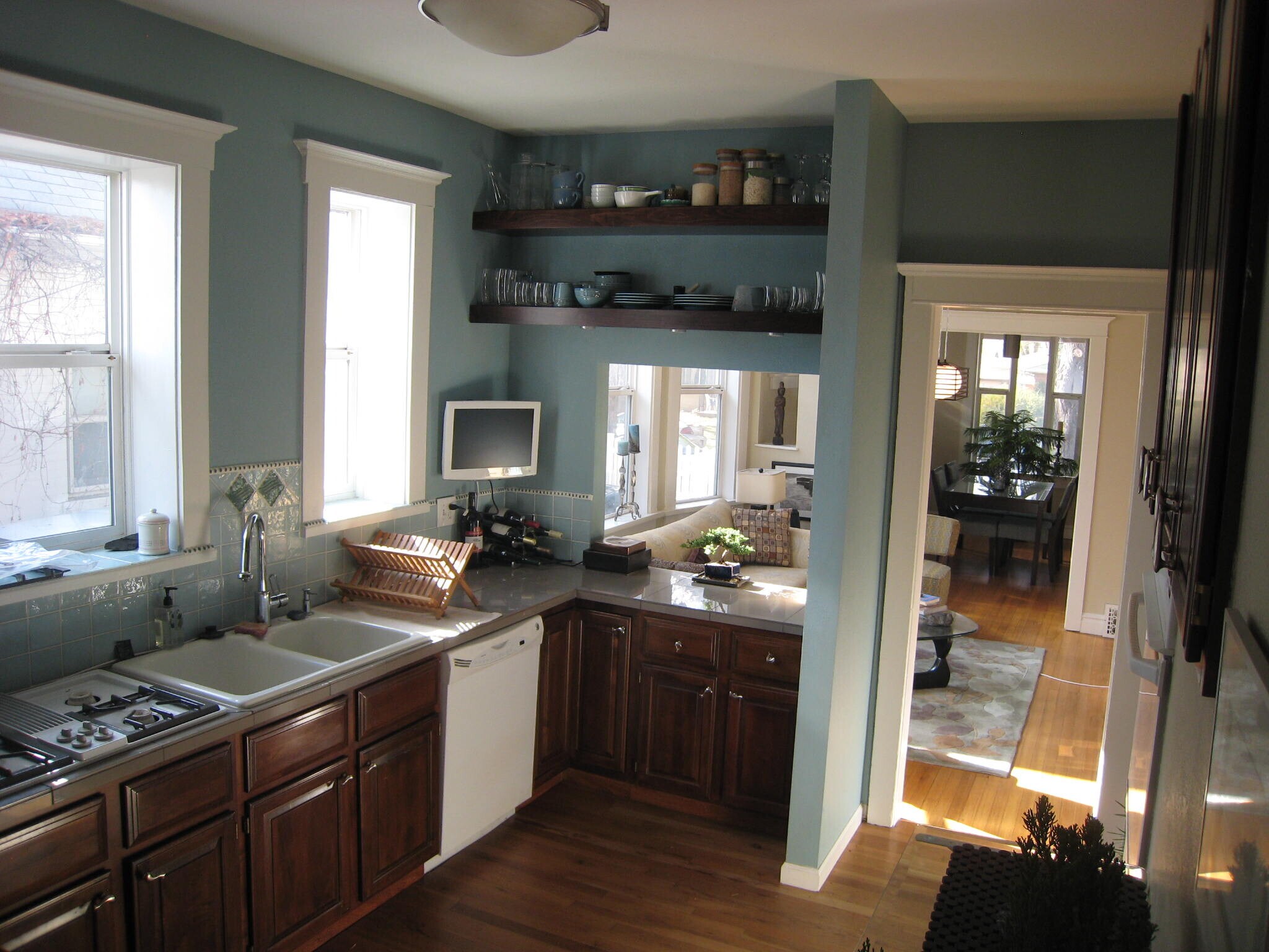 Building Photo - 1330 S Grant St