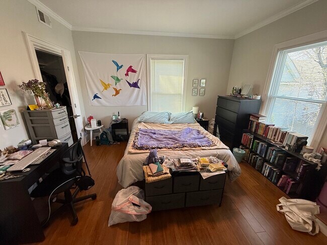 Building Photo - 15 Emerson St