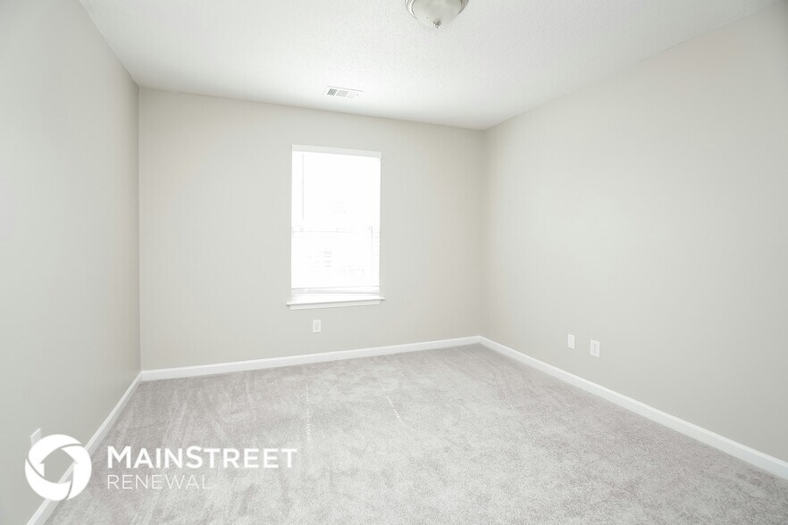 Building Photo - 48 Walden Crossing