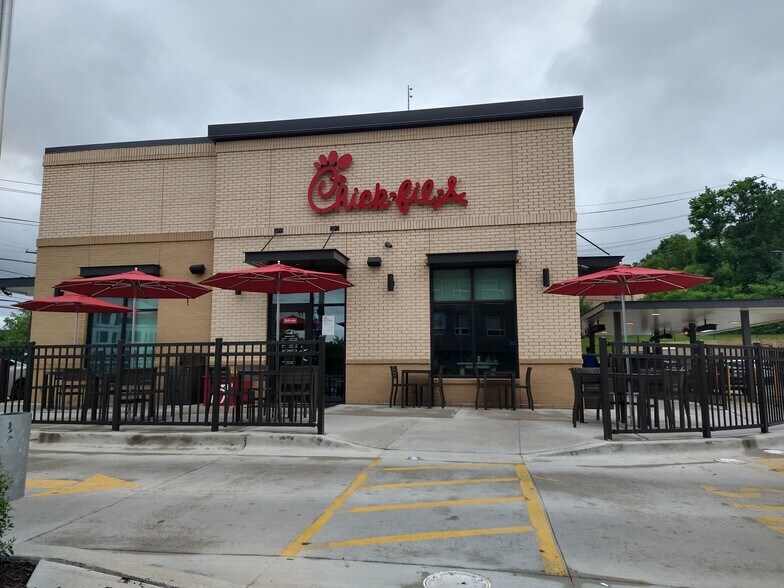 Building Photo - 5414 1st Pl NW