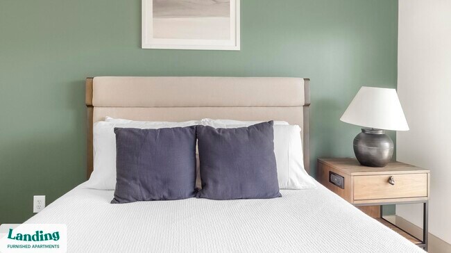 Building Photo - 349 Decatur St. SE