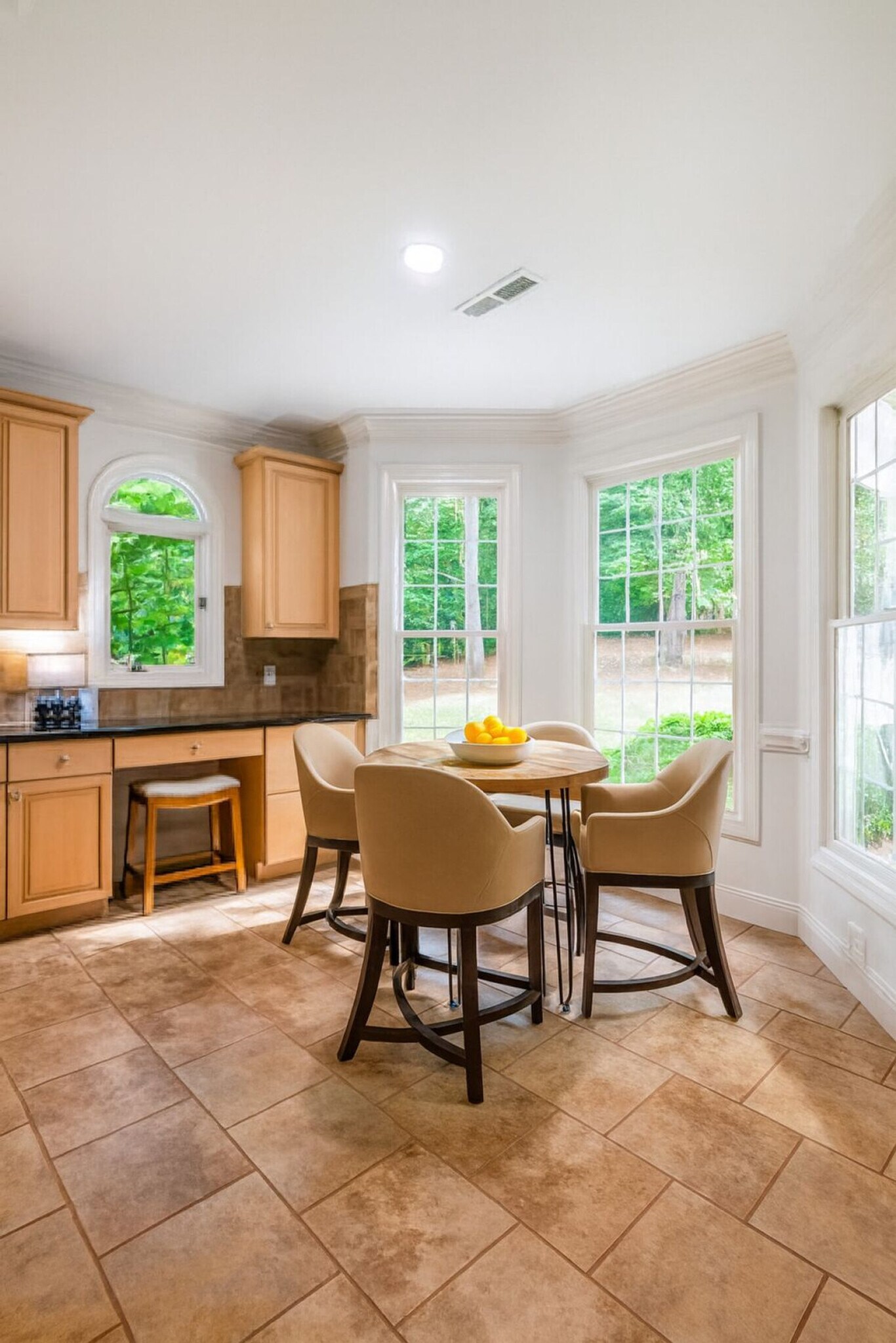 Building Photo - 3115 High Ridge Rd