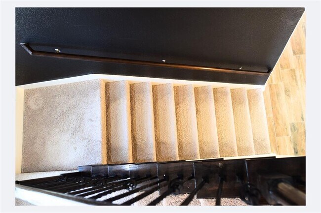 Building Photo - 4417 Oryx Ln