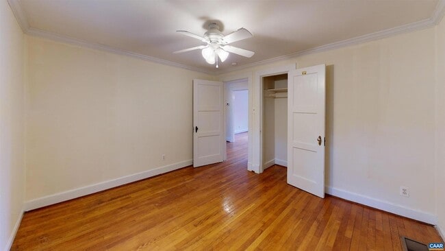 Building Photo - 1302 Crozet Ave