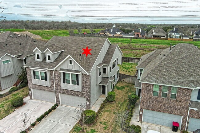 Building Photo - 8739 Tubelo Mill Dr