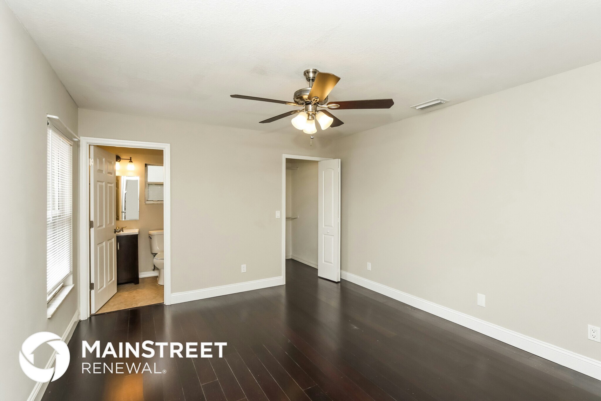 Building Photo - 730 Altamira St NW