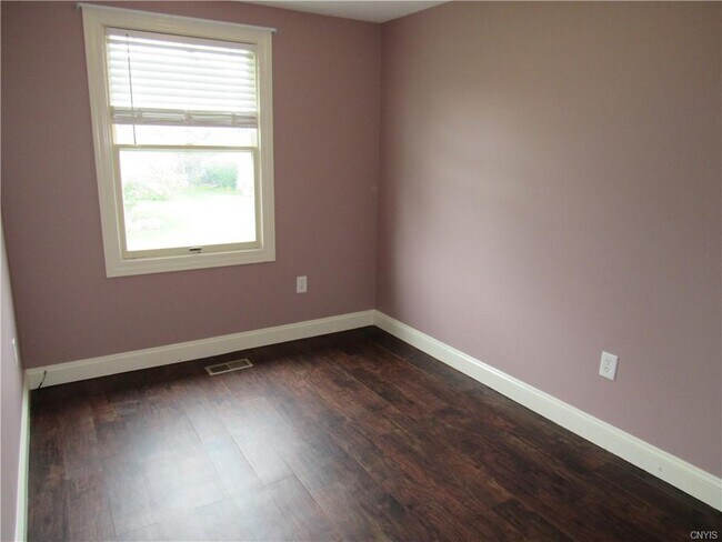 Building Photo - 4091 Kidron Ln