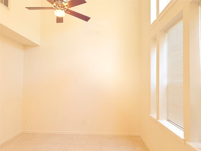 Building Photo - 4738 Stoney Point Ct