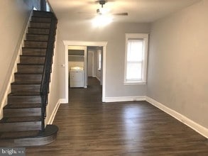 Building Photo - 2305 Ann St