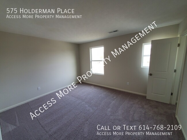 Building Photo - 575 Holderman Pl
