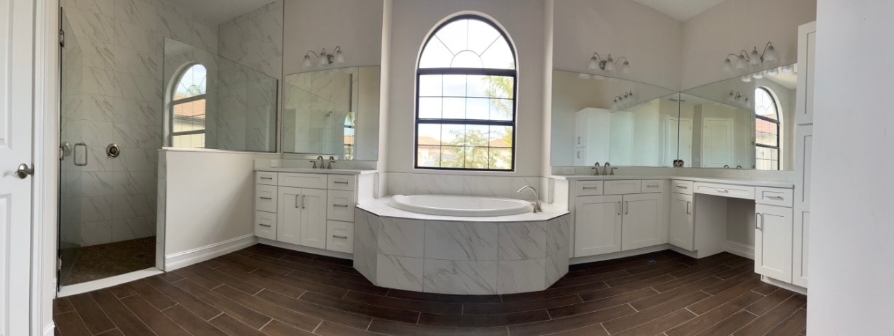 Building Photo - 597 Maraviya Blvd